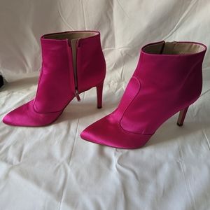 Sam Edelman Fuscia Booties